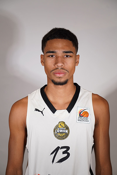 https://www.sg-junior-loewen.de/wp-content/uploads/2026/09/Louie-Mbye.jpg