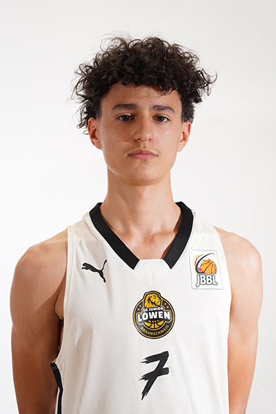 https://www.sg-junior-loewen.de/wp-content/uploads/2026/09/Noah-Lovric.jpg